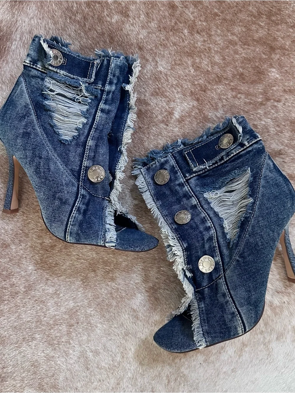 Frayed Denim Peep-Toe Stiletto Ankle Boot - Blue - Picture 4 of 8